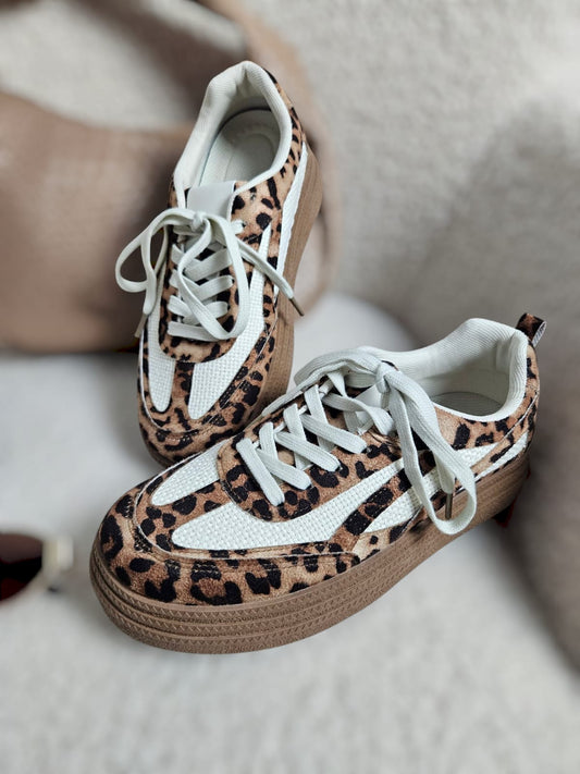 Leo Sneaker